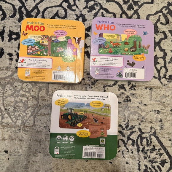 Kids peek-a-flap Book Set - Moo, Who, Dirt - Picture 6 of 6